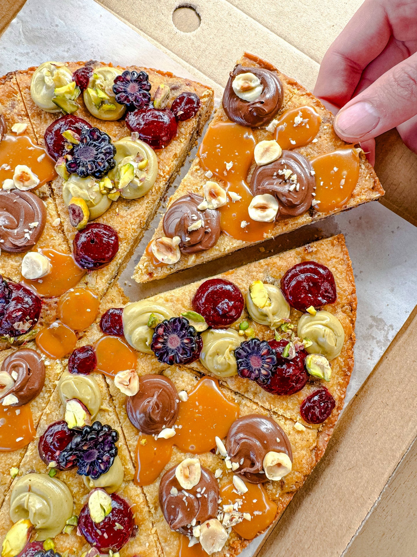 Cookie pizza