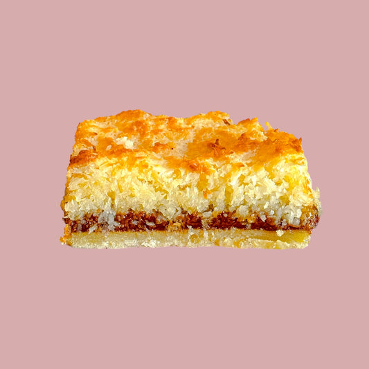 Cuadrado de coco y dulce de leche